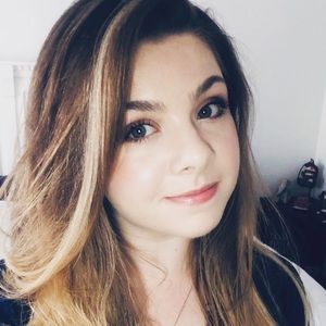 Meet your Posher, Aileen